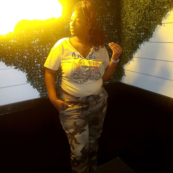 Meet your Posher, Yan - Picture 3 of 6